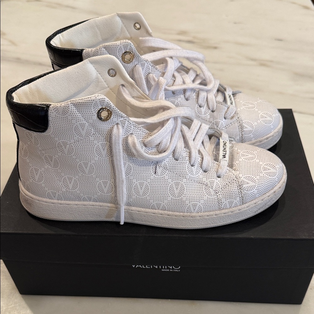 Valentino Mabel Monogramed High Top Sneaker size 7